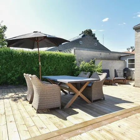Three-bedroom Holiday In Holiday home