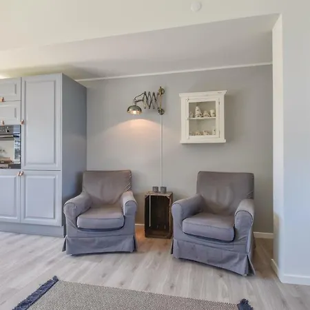 Three-bedroom Holiday In Holiday home